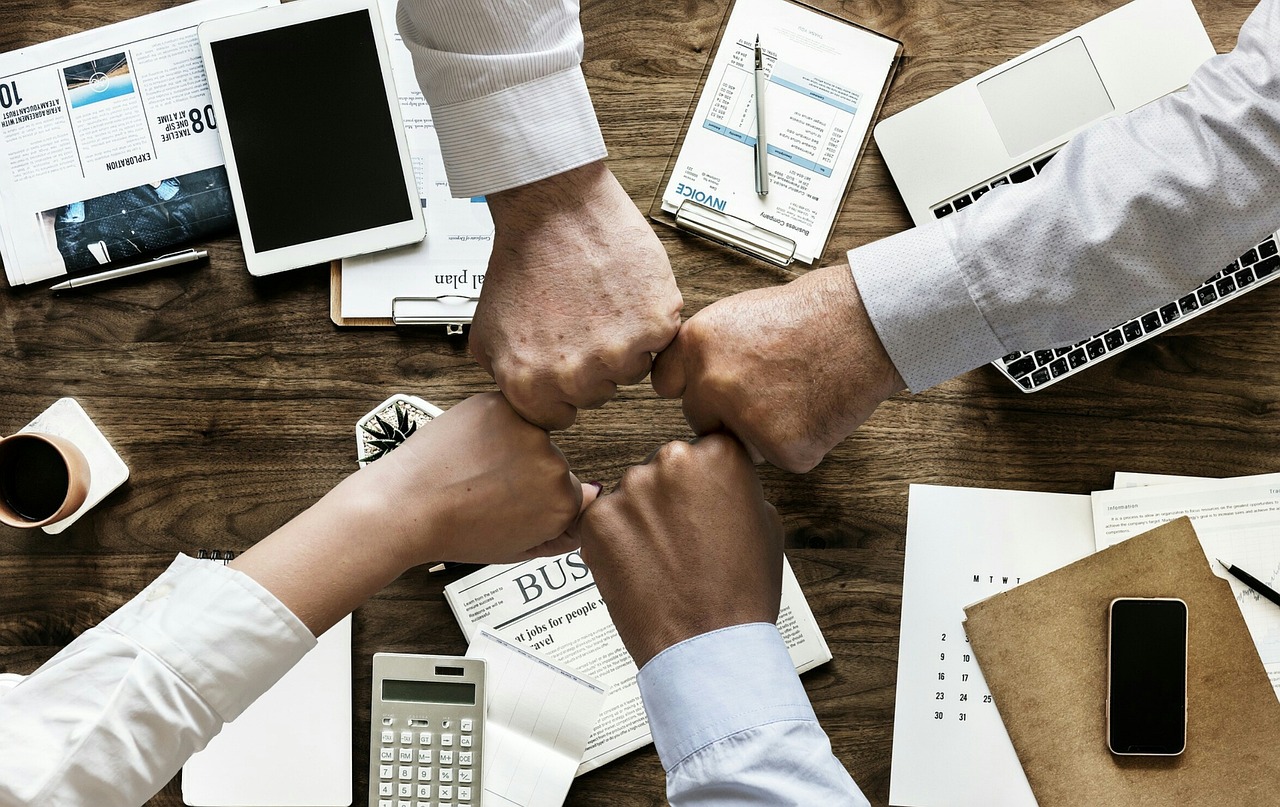 Business team using managed IT services in Kingston, Massachusetts — Triton Technologies.